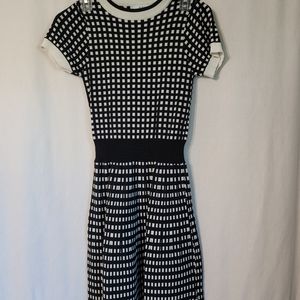 Einii Stretch Mod Checked Dress Size Medium